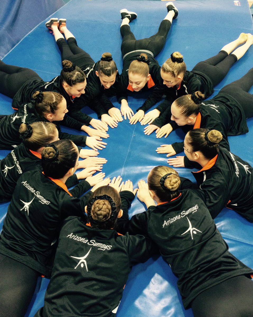 ArizonaSunrays's tweet photo. @arizonasunrays #meetweek #FiestaBowlMeet16 T.E.A.M. #unstoppable #sunraysswag https://t.co/hMY7zlRjqS