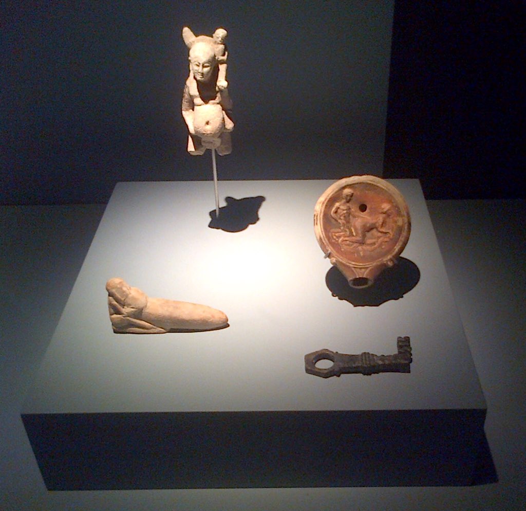 Le jeu est terminé ! La bonne réponse était la clef :) #osirisexpo
Bravo à <a href="/SarahBocelli/">Sarahbocelli</a> qui gagne le voyage !