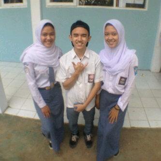 Biar keinget kalo pernah putih abu abu