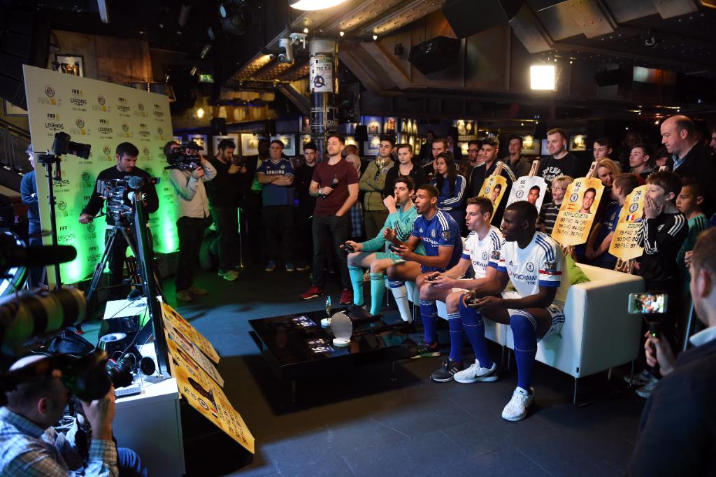 ChelseaFC's tweet photo. Here's a closer look at what happened at today's #FIFA16 event... https://t.co/xNhgMJoWDm https://t.co/qcJX7BJV61