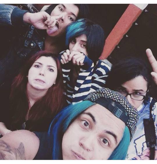 DecrodedEpisode's tweet photo. Deep Family.
#DecrodedEpisode #WTF? #Freaks https://t.co/8Uf372gKXp