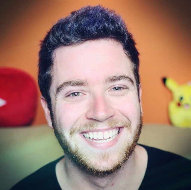CentralLubaTV's tweet photo. UM RT = UM VOTO 
#PremioFebreTeenLuba https://t.co/sf3j5KgDn3