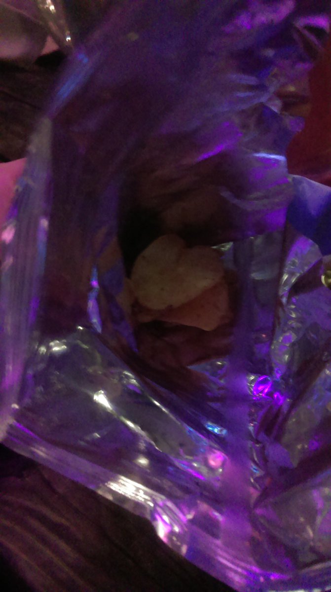 TurtonSophie's tweet photo. Opened my @DarlingSpuds crisps to find but four cheeky fellas in the bag. sort it out! I'm a growing lass https://t.co/0iiDkfYTEI