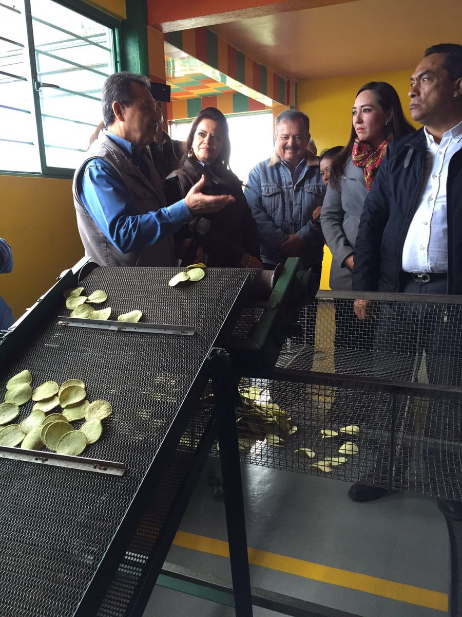 STPS_mx's tweet photo. La Subsria Martínez Cranss realizó un recorrido en la Empresa Nopalimex en #Zitácuaro #Michoacán https://t.co/llLpDV0yzw