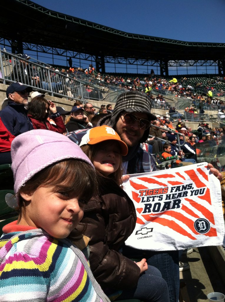 Heroplenty's tweet image. @TheDLineSports #TheDLine Us @tigers fans sit through cold April weather to watch our favorite club!