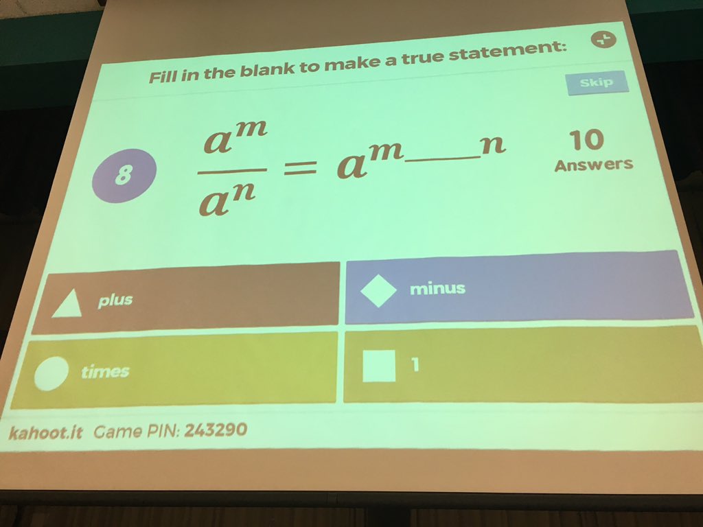 BKRoberson2's tweet photo. @ike9_Eagles are answering math questions on Kahoot. What an exciting activity during lunch! #BeASTAAR https://t.co/oTi2TjB5L1
