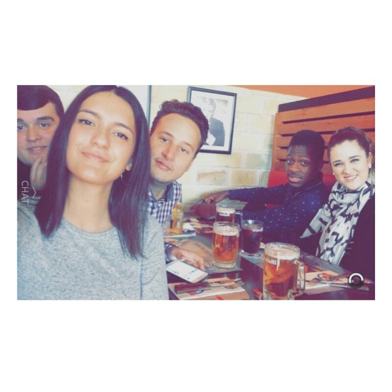 Palomaserrano97's tweet photo. 🍻🍔🍟 https://t.co/Ci7KDzXh8L https://t.co/pi0kNeie72