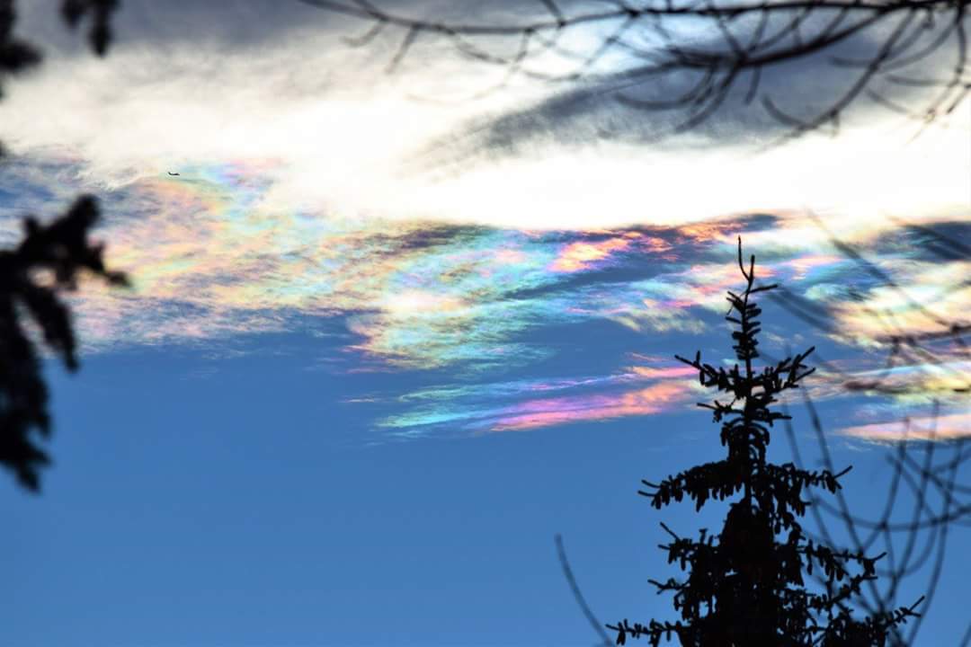 Rainbow clouds caught in #yyc yesterday. So pretty!! <a href="/CTVKelseyMcEwen/">Dawn B. Brown</a>