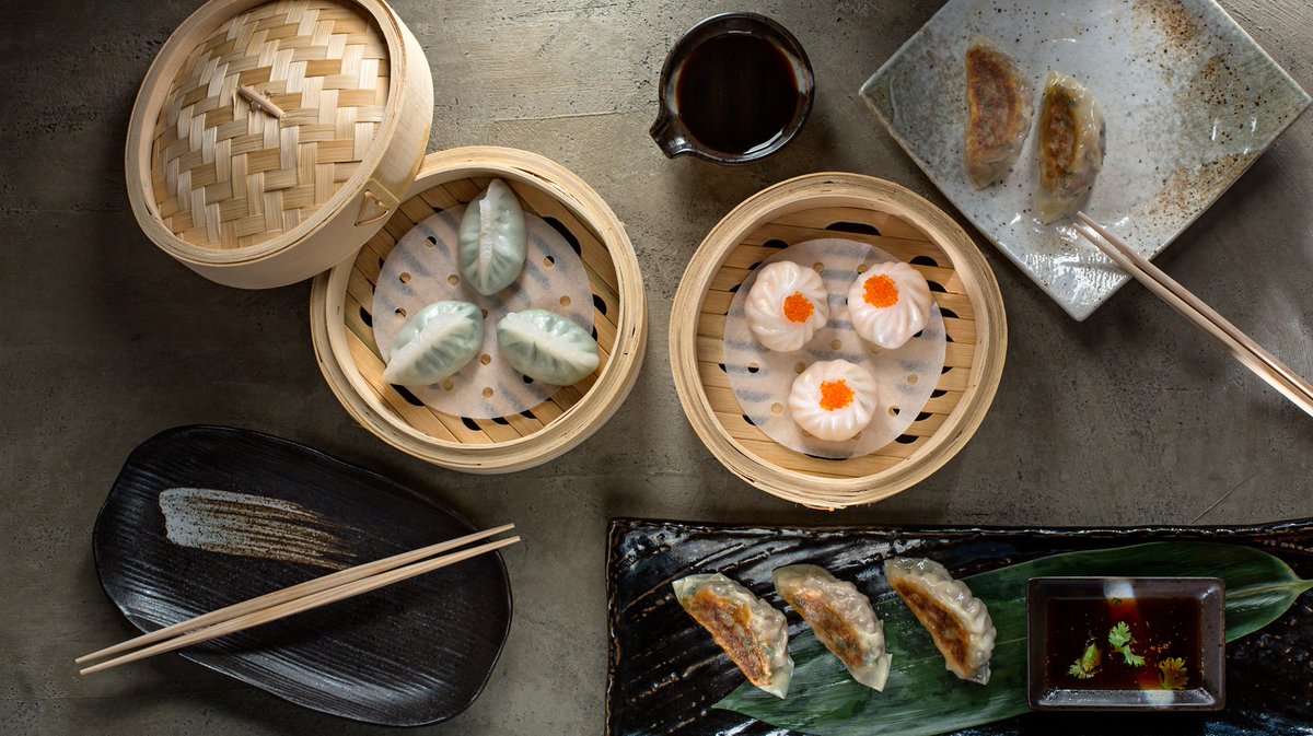 <a href="/wakamedubai/">Wakame Dubai</a> #ValentinesDay meal includes a free bottle of bubbles!  Reserve your table now ow.ly/XwX7R