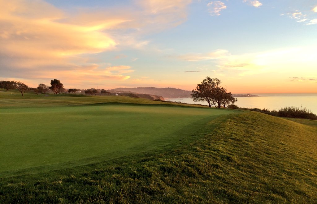 PGATOUR's tweet photo. Good morning from Torrey Pines. 

The #FIO16 starts today. https://t.co/BBbnWFXq2A