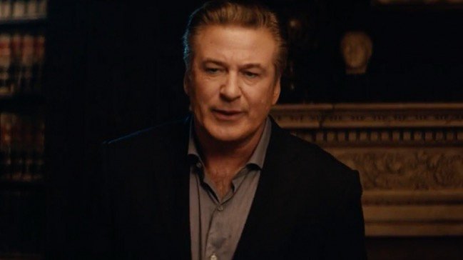 The_Clios's tweet photo. #CLIO2015 host @AlecBaldwin stars in @amazon's #SB50 teaser. Watch it here: https://t.co/0y5HZYUvM8 #SuperAssKissing https://t.co/ER7RisyfI1