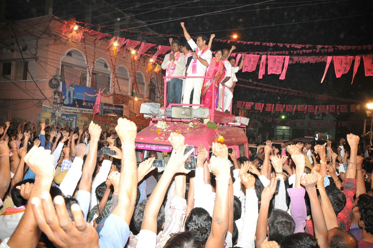BRSparty's tweet photo. Minister @KTRTRS, MLA Gongidi Sunitha participated in Road Show Campaign in Amberpet Division https://t.co/kAVmqPtLYS