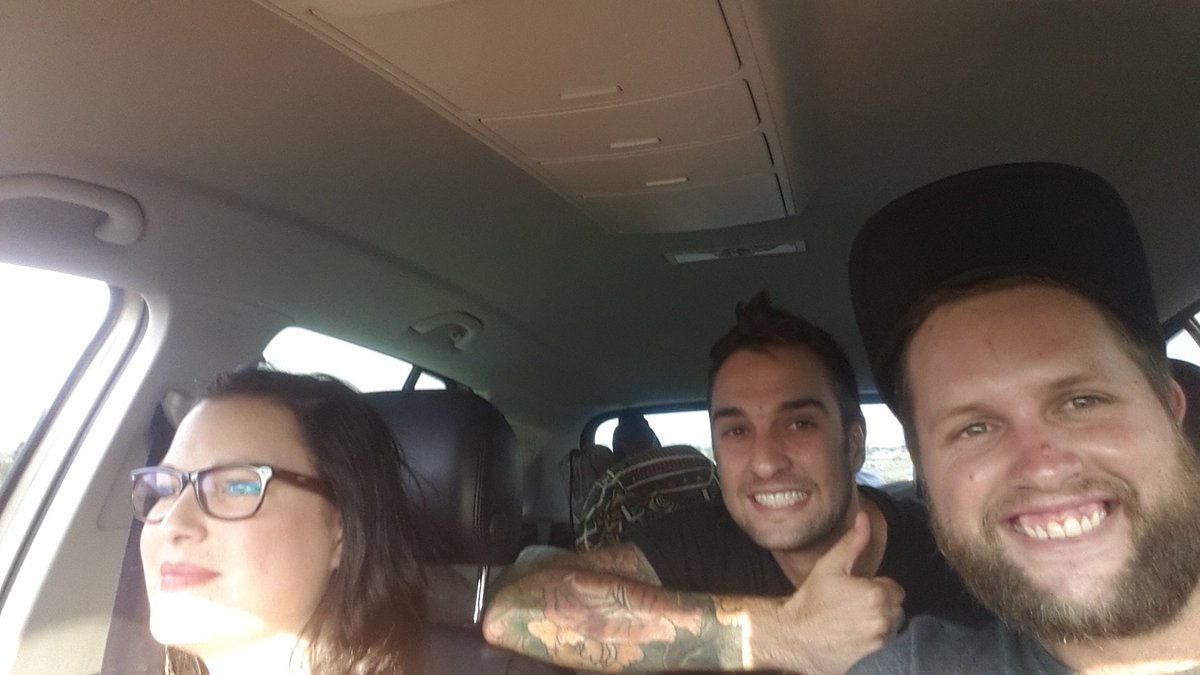 SpacemansMusic's tweet image. Whooooooooo off to @UpThe_Creek!!! See you in 14 or 15 or 16 hours! 
#FestivalTime
#SweetyCar
#ArmPitSweet
#FaceBurn