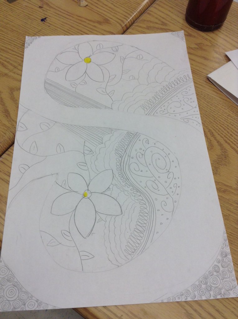 MrsMartinsTSMS's tweet image. #wow! #class701 #playingwithpositive&amp;amp;negativespace @thunderwolves98