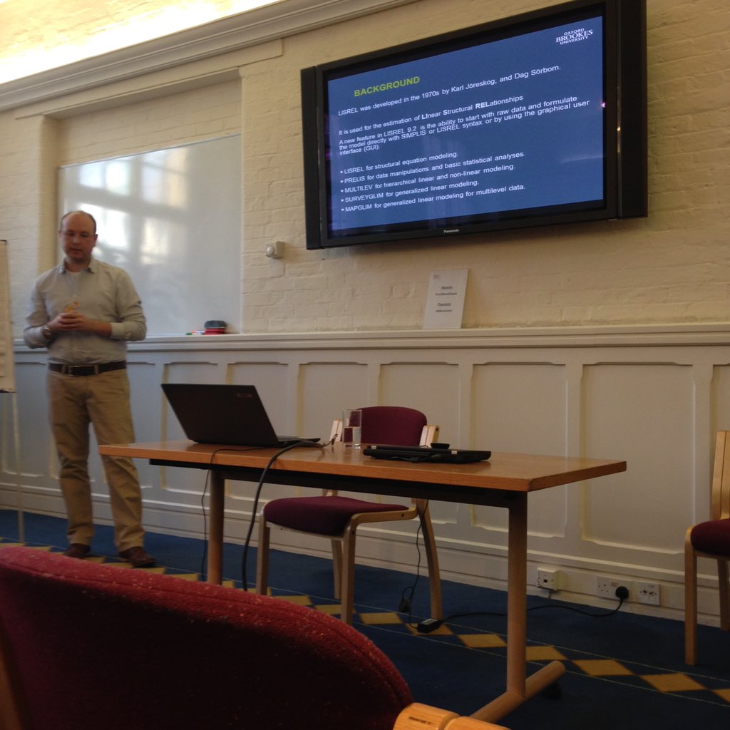 Altea_Lorenzo's tweet image. Very informative &amp;amp; enjoyable 1st half of #SEMSoftware workshop @RoyalStatSoc