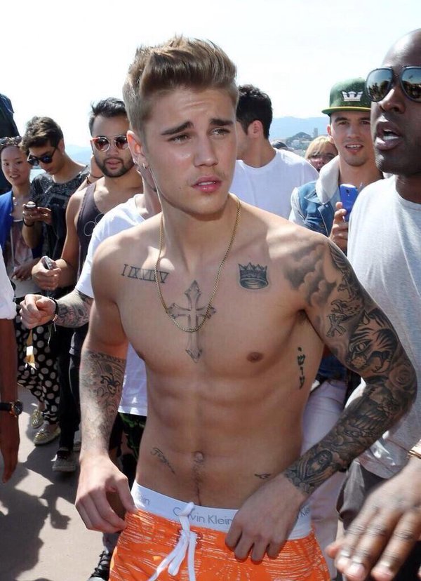 biebersmaniabr's tweet photo. RT = VOTO
BUY PURPOSE #BieberBestFans2016 https://t.co/9F21FX3rTg