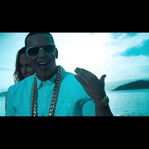 Fer_Gongora28's tweet photo. Disfruta del estreno de en 👉 https://t.co/pO82050pEX #CLDY @claudialeitte @daddyyankee https://t.co/jQvSYJLbnq