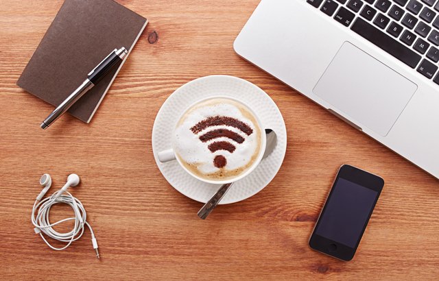 ESET's tweet photo. Using Public Wi-Fi? Be #PrivacyAware &amp; follow these 10 steps to stay secure: https://t.co/32v2LUL9Rj #DataPrivacyDay https://t.co/SqcRturUNN