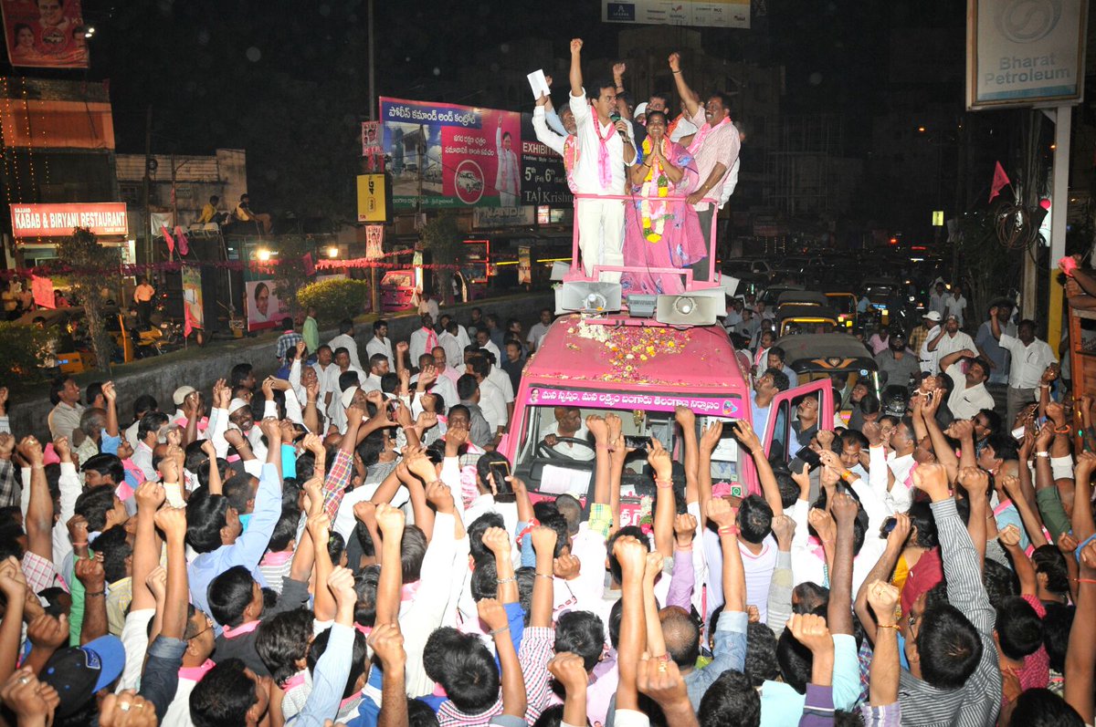 BRSparty's tweet photo. Road Show Campaign of Minister Sri @KTRTRS in Himayatnagar Division  #VoteForTRS #MissionGHMC https://t.co/tJ5z7he1H8
