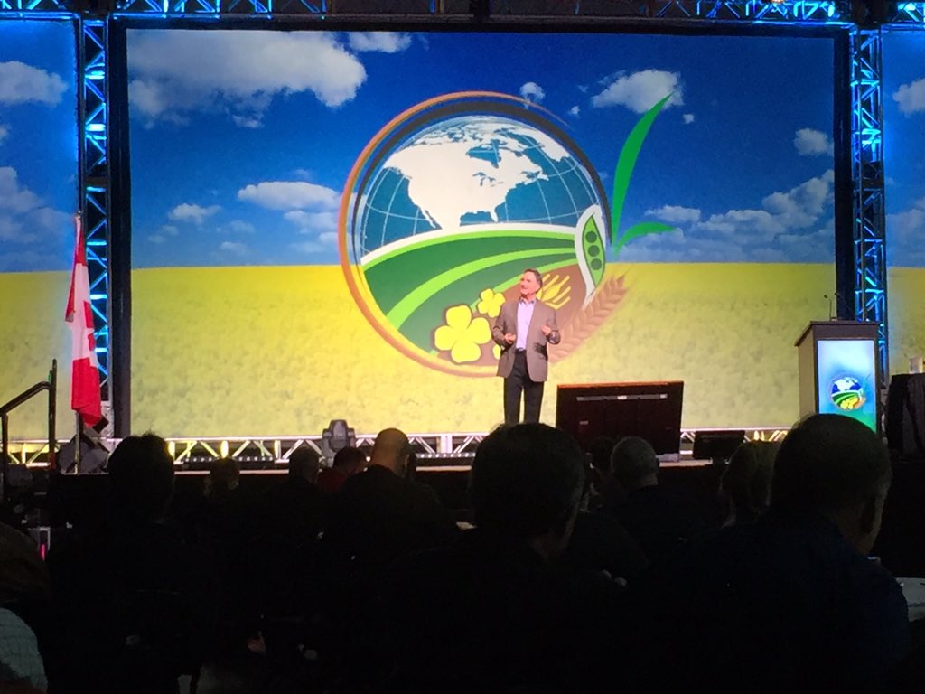 mike_tisdall's tweet image. Great farms are similar to the success of Disney - it all comes down to great leadership. -Doug Lepp #FarmTech16