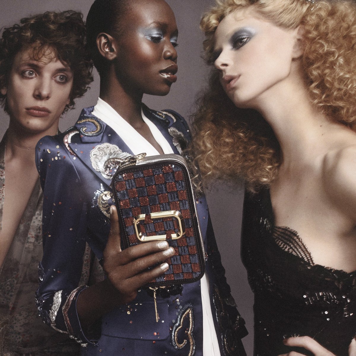 The stunning elegance of Mari Agory in this trio of Oli Burslem and Sam York is hypnotic mjin.tl/ss16mo