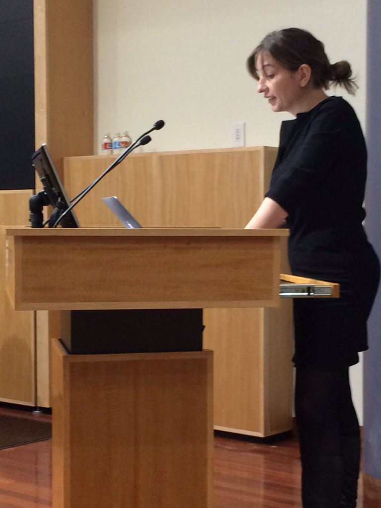 AnnenbergCARGC's tweet photo. Claudia Martinez Mansell on Palestinian refugee camps in Lebanon #VisualHumanRights https://t.co/ESTHjZ1vCd
