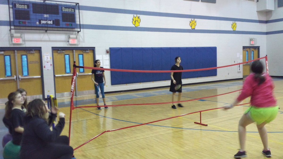 wcr2middle's tweet photo. Collaboration, Fitness, and badminton on display at WCMS today. https://t.co/VN4sSmFqDV