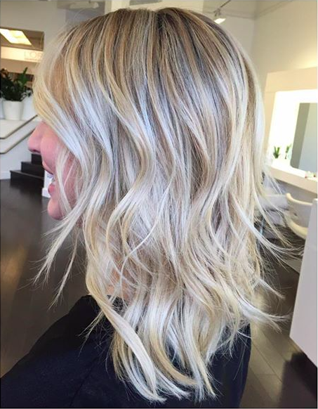 cristophenb's tweet photo. Obsessed with this ashy lob by #CristopheNB stylist @JAgadier and colorist Ashley https://t.co/vLUKS91cYr https://t.co/b6JYaXZ4jX