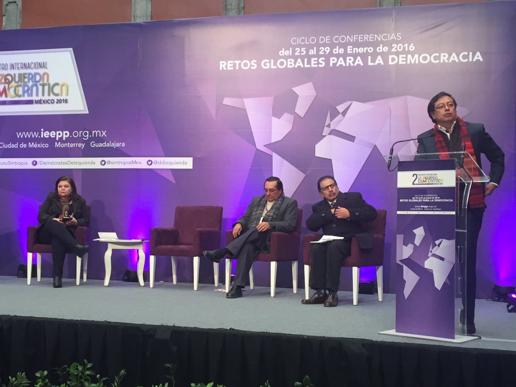SintropiaMex's tweet photo. La energía que llega al planeta tierra llega del sol en forma de radiación UV: @petrogustavo #2EncuentroDeIzquierdas https://t.co/77M92Gt3uj