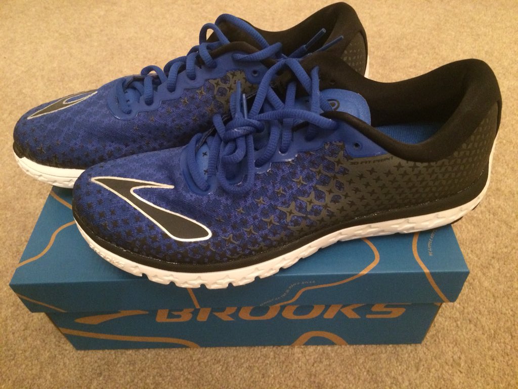 MrClarkLawson's tweet photo. #NewRunningShoes @Brooksrunninguk #PureFlow5. 1st run at @CLCStriders Staverton10. Thanks @upandrunninguk Cheltenham https://t.co/xxoncxzVdt