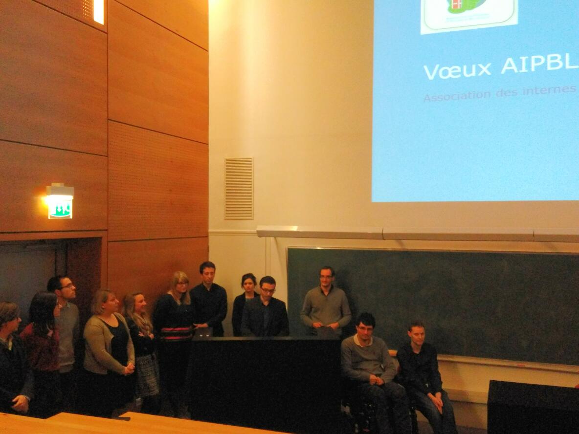 _MLenski's tweet image. L'AIPBL asso des internes de PH et BM de Lille présente ses voeux ! 
#aipbl #lille #meilleursvoeux