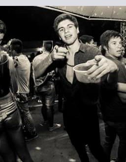 Alexisberrutti's tweet photo. El Rey de #Prada @IgnacioRoss0 @facu_992 https://t.co/k4a7HrgvEq