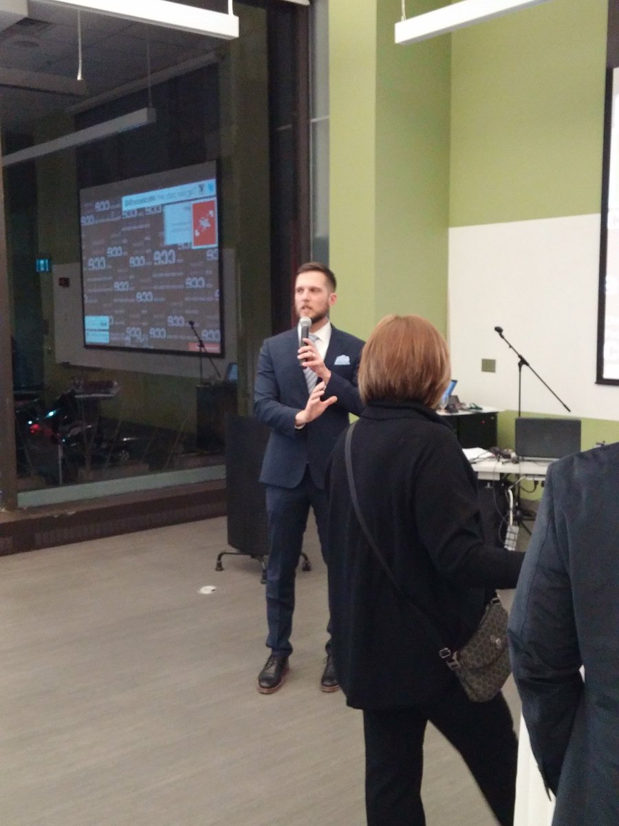 CoreyHMasters's tweet photo. @keaninloomis giving his @hamiltonchamber update at #McMasterBAB https://t.co/xe171djW9W
