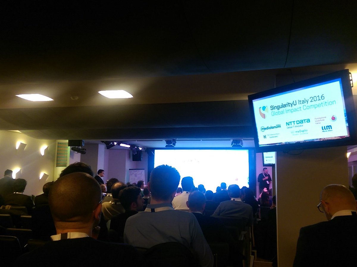 muralev's tweet photo. @davidorban lancia la Global Impact Competition di @singularityumi  a @MediolanumMCU  @OscardiMontigny https://t.co/YAXbsSfLY5