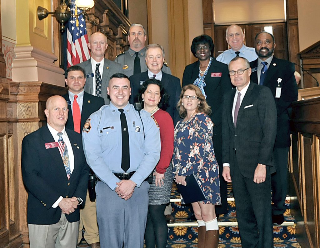 CaseyCagle's tweet photo. Trooper Nathan Bradley exemplifies the sacrifices our officers make each day. https://t.co/gaNyUAzIKU
#GAStatePatrol https://t.co/z0w2EG4XKY