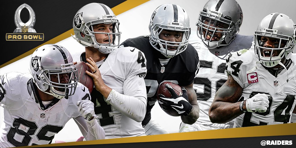 Raiders's tweet photo. Last night's #ProBowlDraft resulted in four Raiders on #TeamRice, one on #TeamIrvin.
Read: https://t.co/tHXp7y04ZY https://t.co/pOc6yhjlSx
