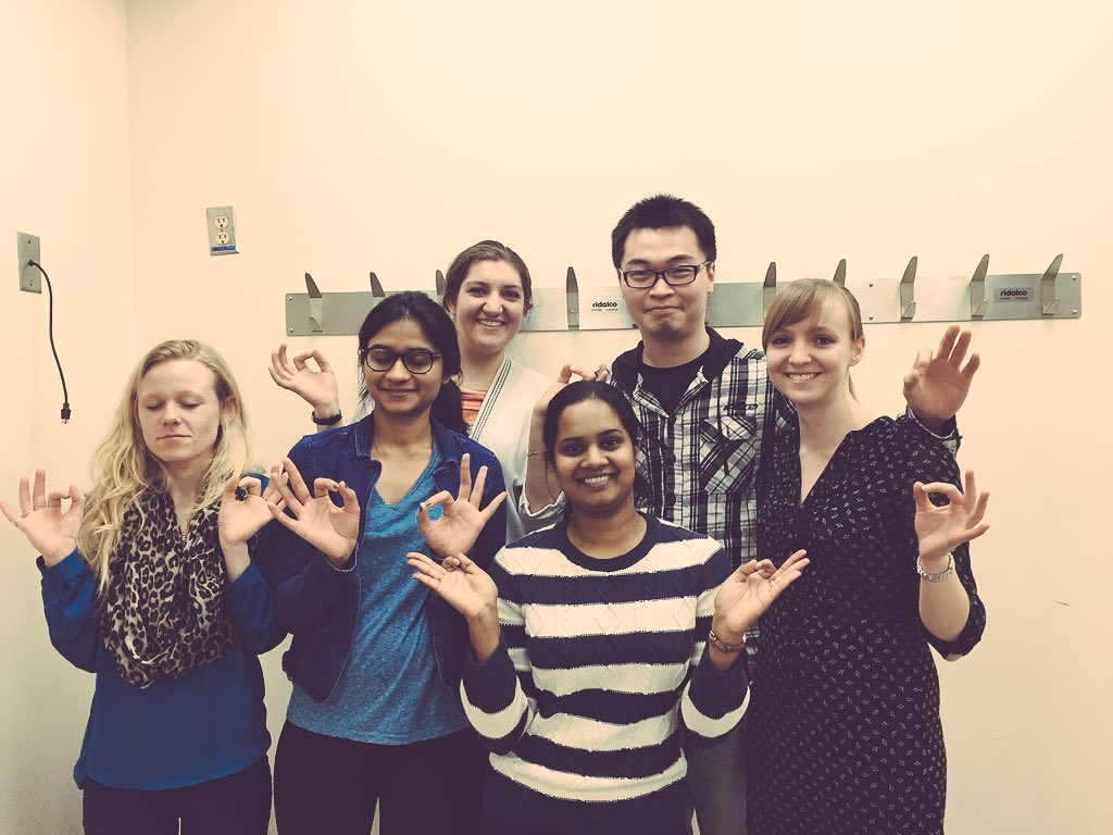 uOttawaCoolbean's tweet photo. Thursday #Mindfulness meditation with some other CFMS wellness contenders #keepsmewell #supportingeachother https://t.co/qy0mncWENy