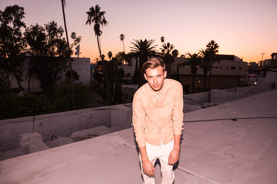 dancingastro's tweet photo. This new @flumemusic single with @vincestaples and @iamkucka is amazing: https://t.co/vYasgucNJx #mustlisten https://t.co/rT0nocurKQ