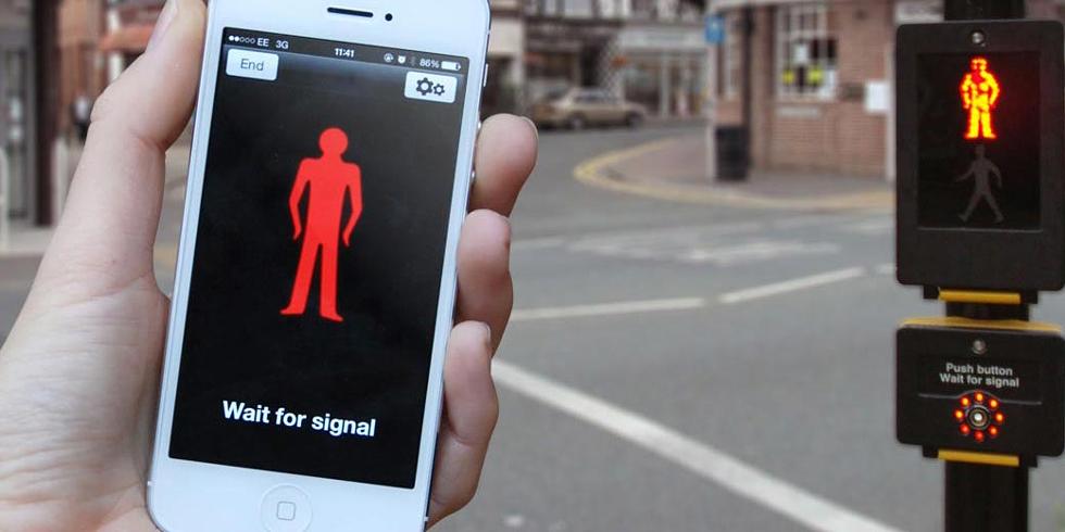 iotedinburgh's tweet photo. Gavin Neate talks about how IoT can help visually impaired pedestrians #IoTEdinburgh #IoT https://t.co/Juy6wiPYqT https://t.co/l5jjWOJR3k