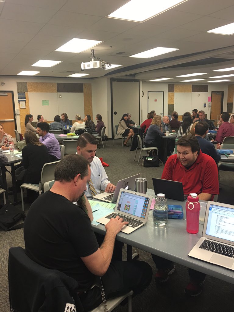 kristinhartloff's tweet image. #socalmath meeting of the minds-prof learning at its best! @mr_stadel @crystalkirch @robertkaplinsky @Jstevens009