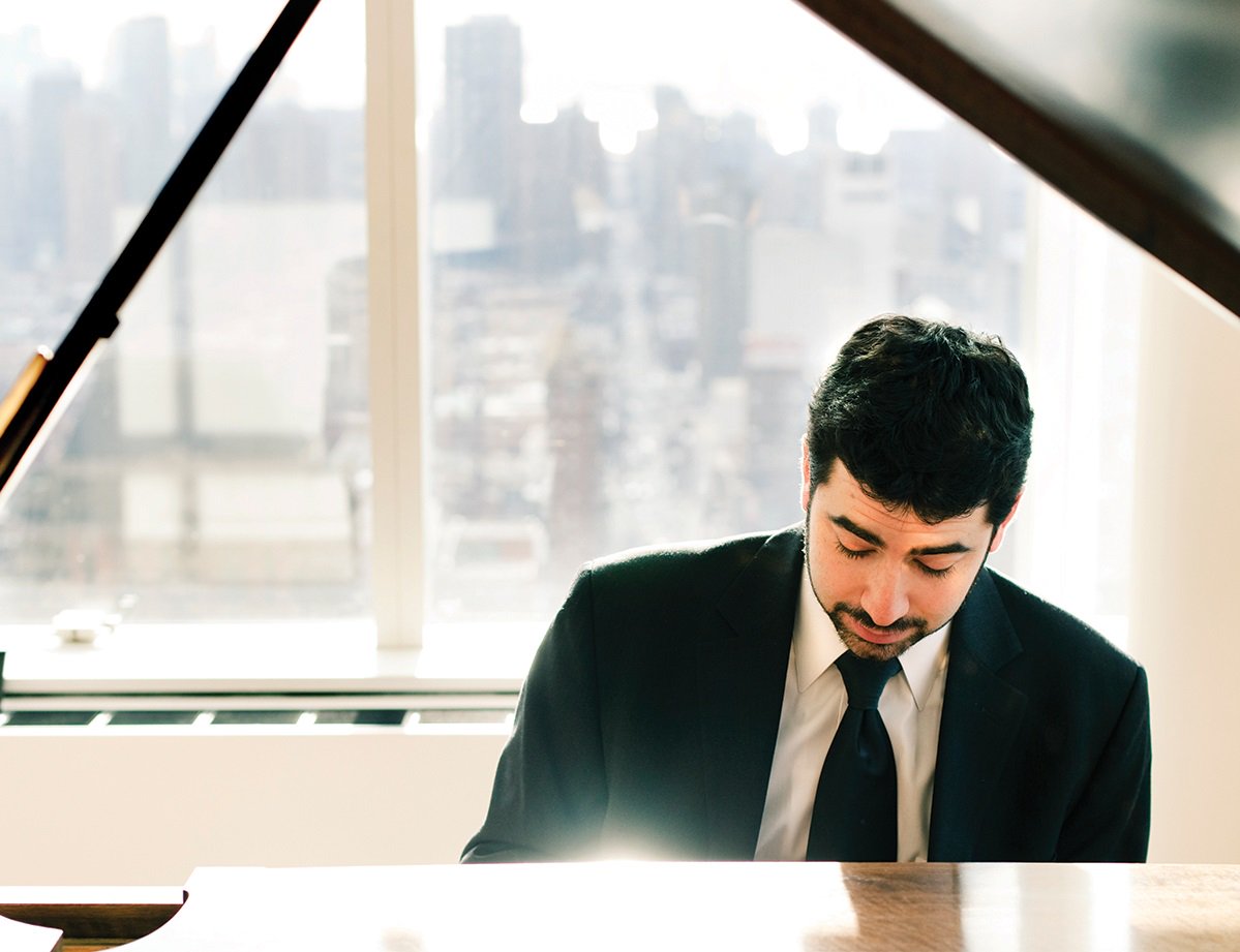 WaveHill's tweet photo. SUN: Don't miss a rousing #concert by @mbrownmusic in #ArmorHall. Tickets: https://t.co/gtX339ihId https://t.co/KmyKRXsUC4