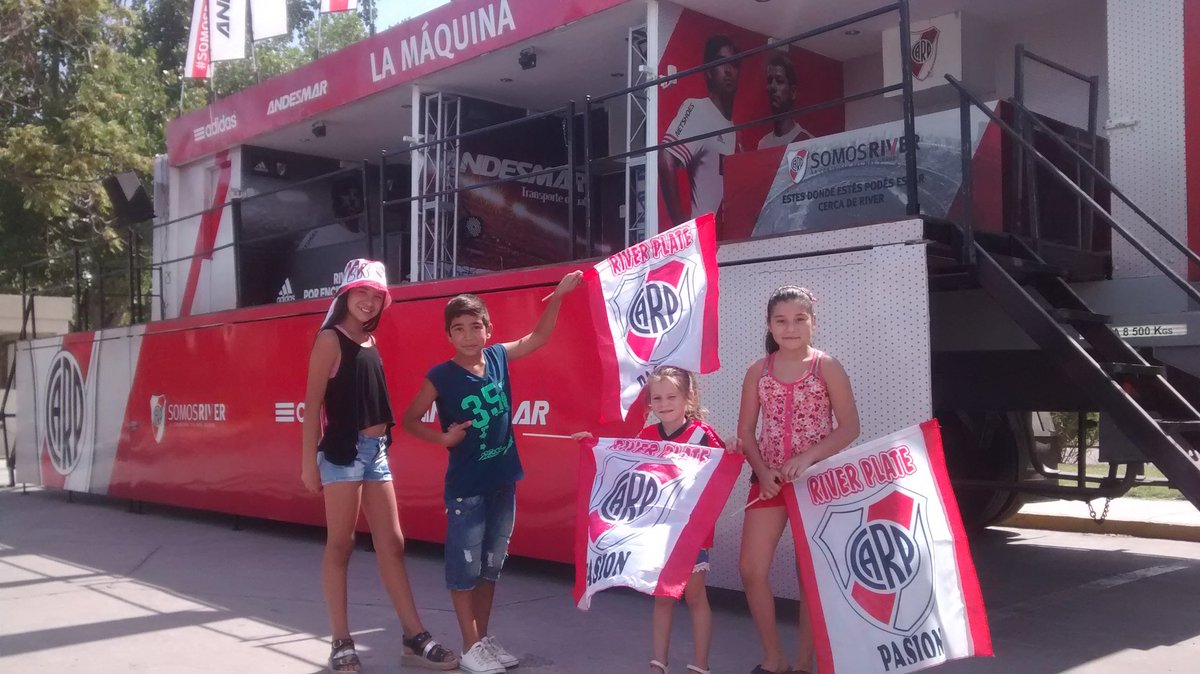 angelsaavedra24's tweet photo. @riverinstante en Mendoza con #LaMaquina https://t.co/OPlU0TUri0