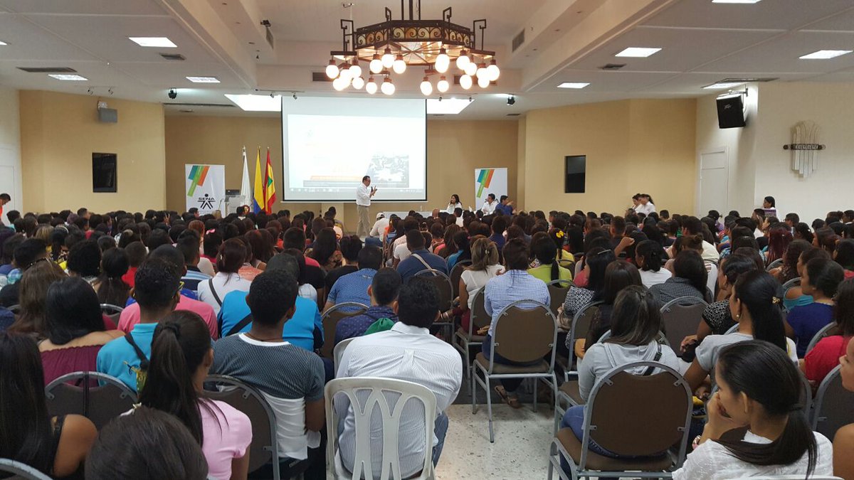 "No hay una formación en el planeta  gratuita y de enorme calidad como la del #SENA" <a href="/alfonsoprada/">Alfonso Prada</a> #BienvenidaSENA