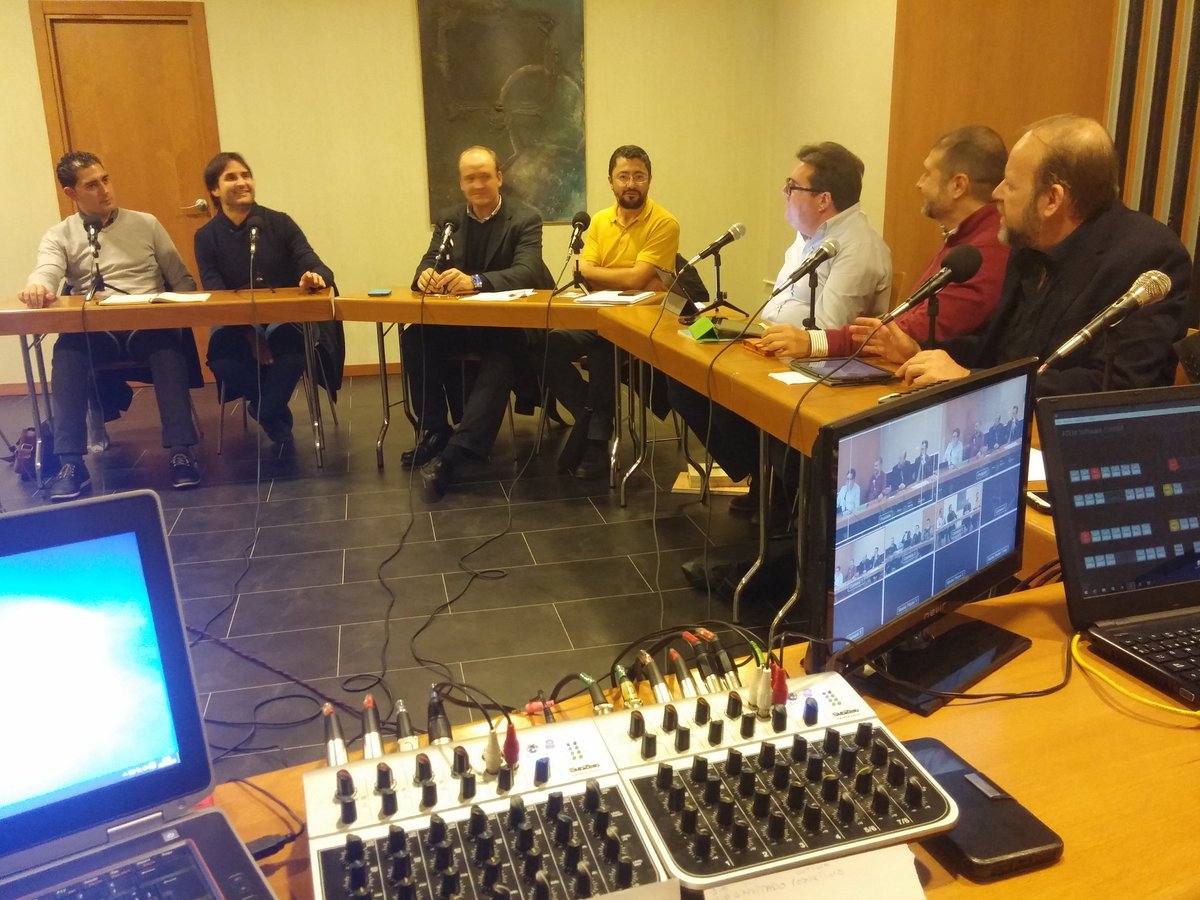mundodigitaltv's tweet photo. #malagacode #terremoto @redtves @Jardark @emulenews @victorfmm @Antoniogestion @davidbuenov @mitschoolmalaga https://t.co/Xzc8azu0Jn