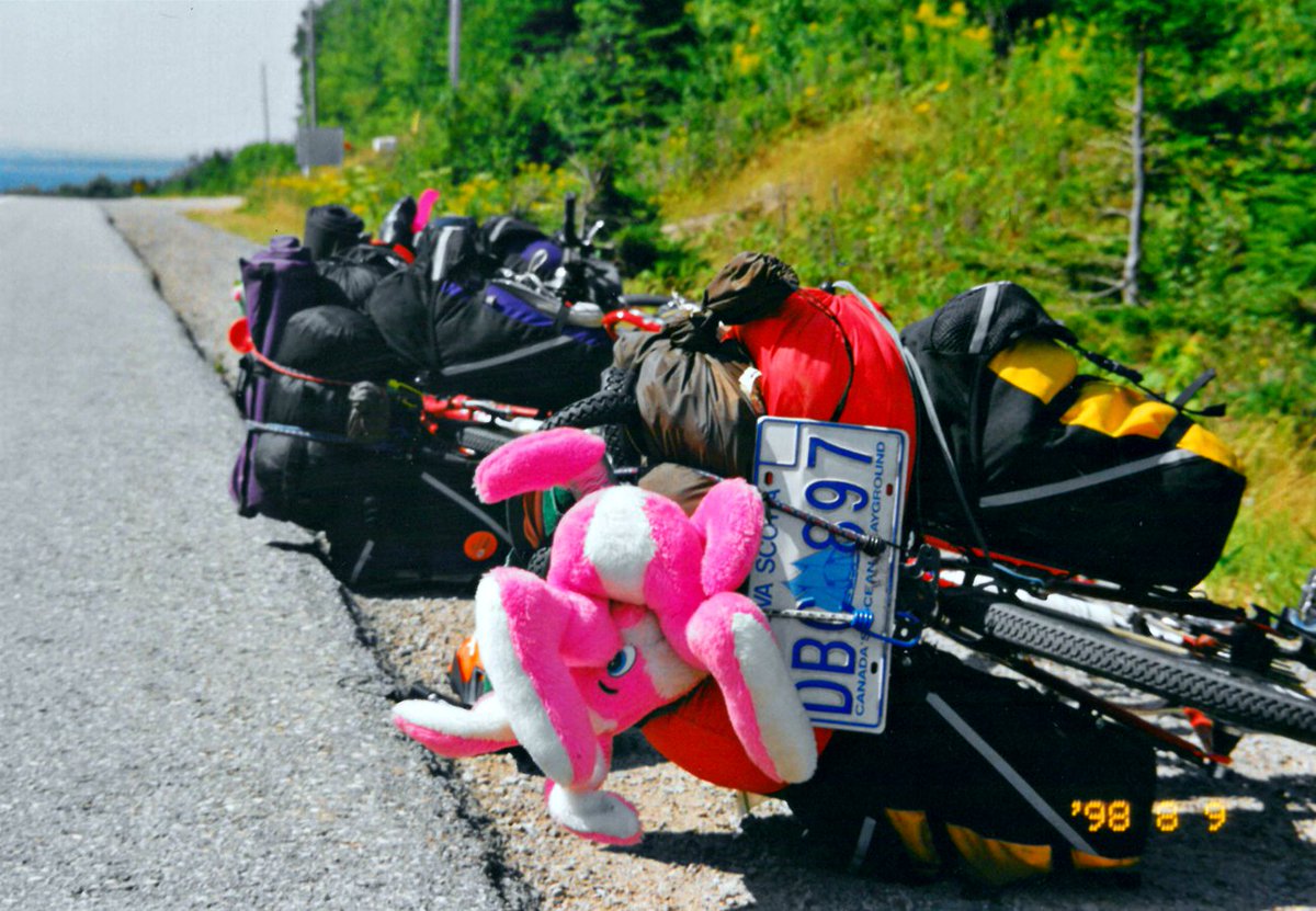 Merrowvista's tweet photo. #tbt to the #Merrowvista #Voyageurs of 1998 and a reminder to treasure life's adventures! https://t.co/GeH0Yc4NUc