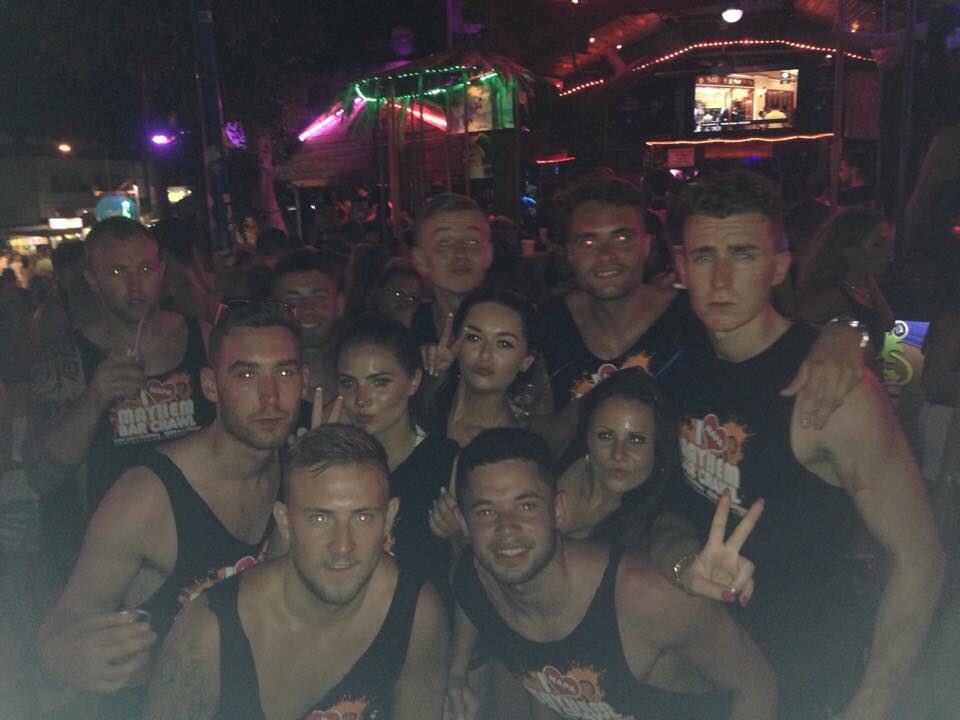 danielle_hook's tweet photo. Get me back π only 166 days not counting or anything #ayianapa #mayhembarcrawl π https://t.co/9gJFopm51U