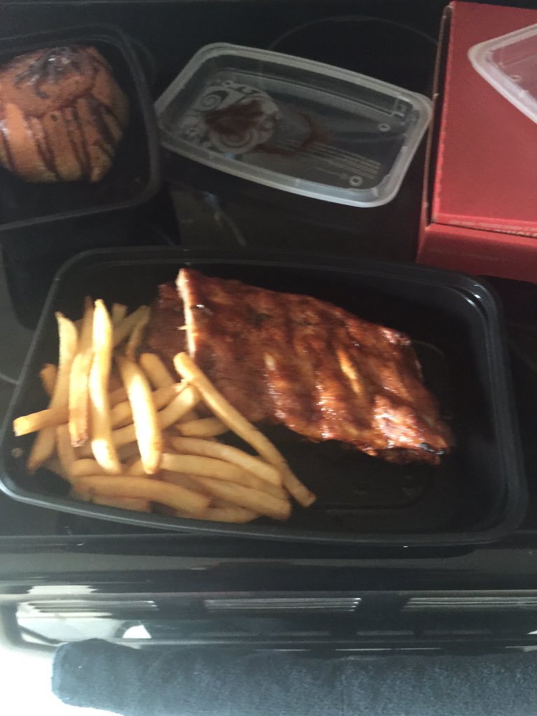 RachWithAPen's tweet image. The ball of dough is a chocolate doughcano filled with cheesecake, caramel, chocolate and YUM.