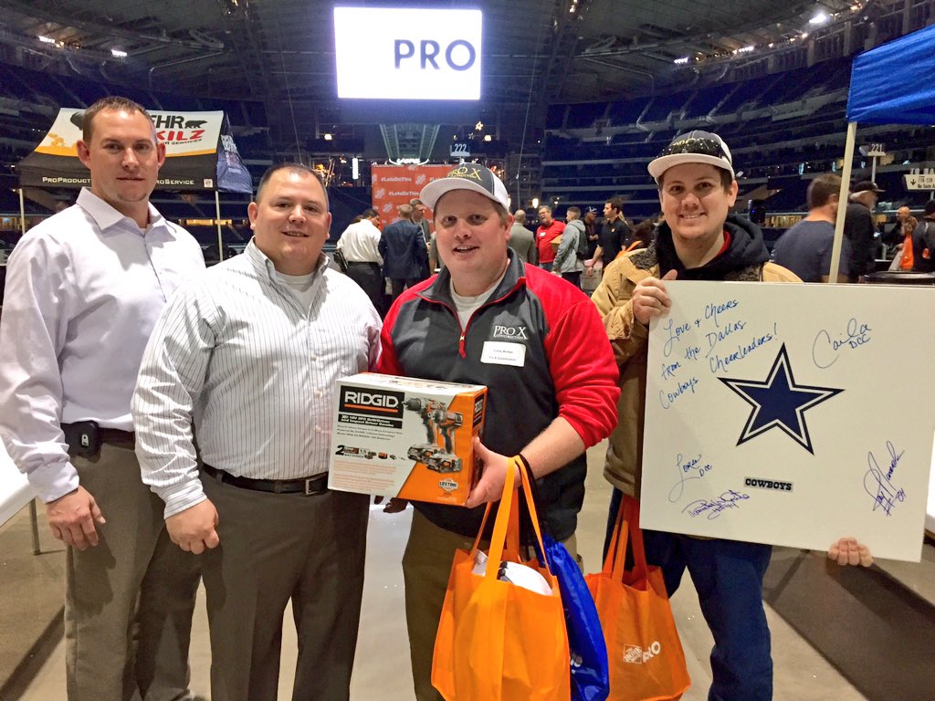 adritoolnation's tweet photo. Congratulations to all of the @RIDGIDPower winners!! #ProStadiumMAE event #teamRIDGID #LSA #LetsDoThis @HomeDepot https://t.co/Eib0wycqKS
