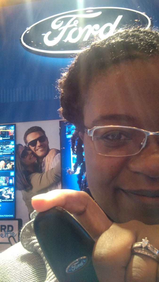 Kidzmartz's tweet photo. #fordselfie https://t.co/qlIDfWeWZX