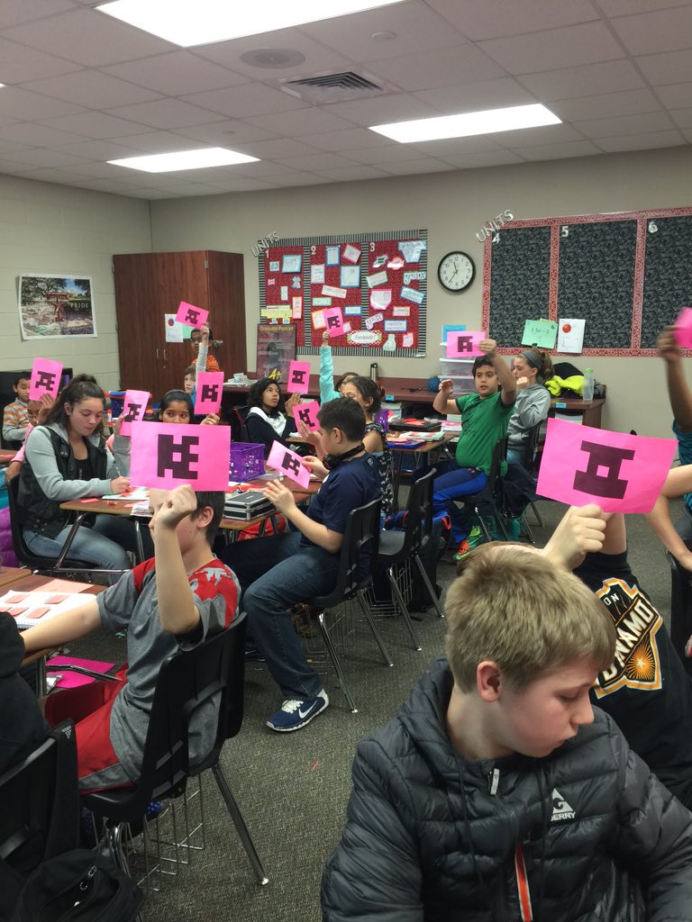 ashwilliams314's tweet image. Plickers and awesome ISN #wcjhmath #wcjhisGL #WCHowlout @6thMathWCJH
